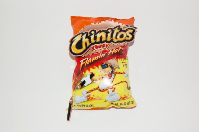 hot chinitos on bag_007